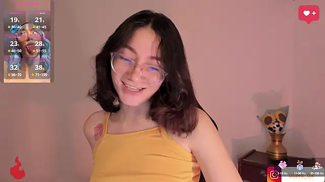 Snapshot of haanna_thompsoon chatting on 18, 1, 2025 haanna thompsoon online show from 18, 1, 2025