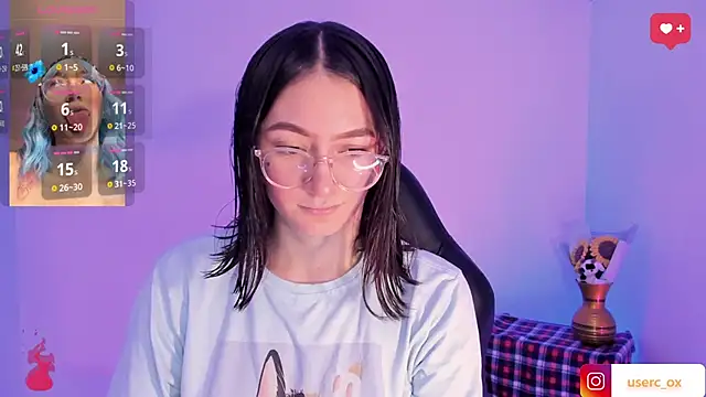 Snapshot of haanna_thompsoon chatting on 28, 1, 2025 haanna thompsoon online show from 28, 1, 2025