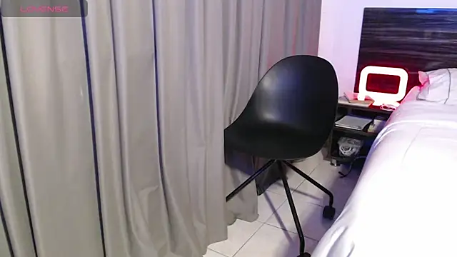 Snapshot of FaustoCock chatting on 30, 11, 2025 FaustoCock online show from 30, 11, 2025