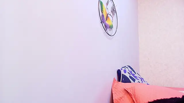 Snapshot of Amy_wats0n chatting on 5, 10, 2025 Amy wats0n online show from 5, 10, 2025