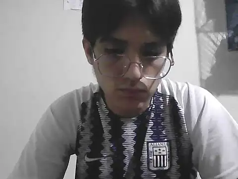 Snapshot of HardDick2 chatting on 21, 6, 2026 HardDick2 online show from 21, 6, 2026
