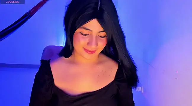 Snapshot of Alice_sunce chatting on 13, 12, 2024 Alice sunce online show from 13, 12, 2024