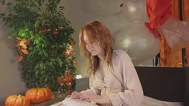 Snapshot of Rita_flame chatting on 2, 11, 2025 Rita flame online show from 2, 11, 2025