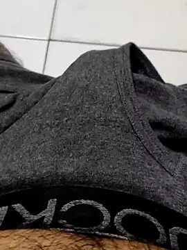 themostnaughtiestguyy online show from 28, 9, 2025