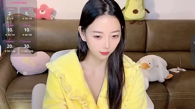 Yilin1999 online show from 29, 12, 2024