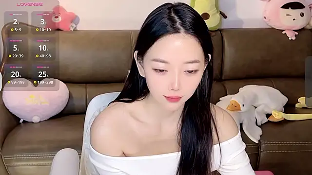 Yilin1999 online show from 19, 1, 2025