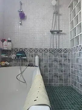 mirrowhot online show from 18, 2, 2025