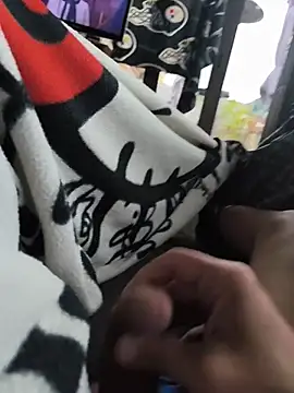 Snapshot of mirrowhot chatting on 17, 1, 2026 mirrowhot online show from 17, 1, 2026