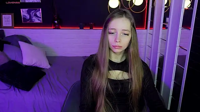 OliviaGentle online show from 5, 1, 2025