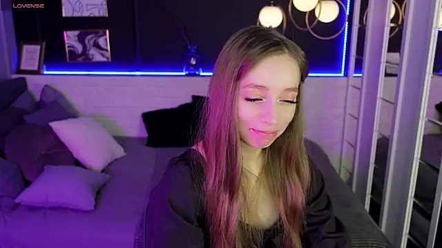 OliviaGentle online show from 12, 1, 2025