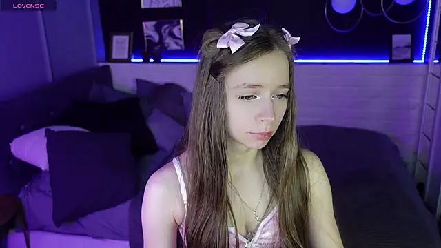 OliviaGentle online show from 18, 2, 2025