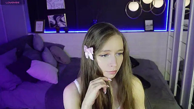 OliviaGentle online show from 19, 2, 2025