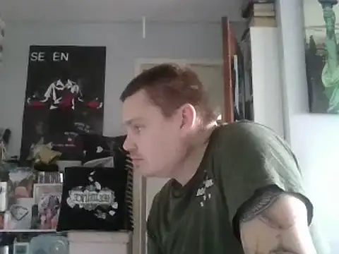 ArcanceTheo82 online show from 3, 12, 2024