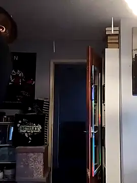 ArcanceTheo82 online show from 8, 12, 2024