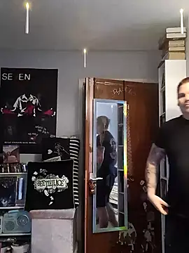 ArcanceTheo82 online show from 10, 12, 2024