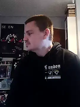 ArcanceTheo82 online show from 12, 12, 2024