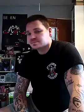 ArcanceTheo82 online show from 15, 12, 2024