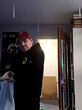 ArcanceTheo82 online show from 16, 12, 2024