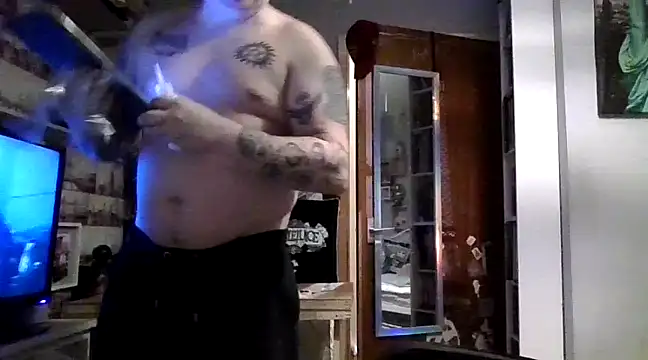 ArcanceTheo82 online show from 15, 1, 2025