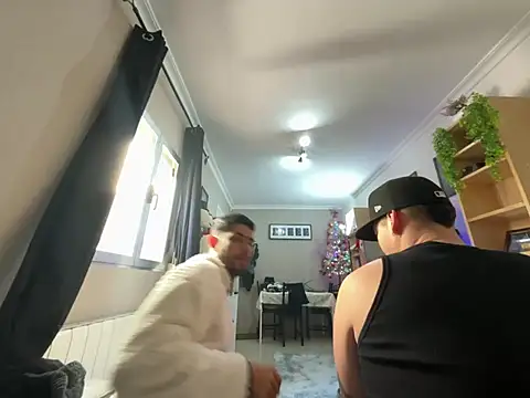 Chicos defiesta online show from 28, 12, 2024