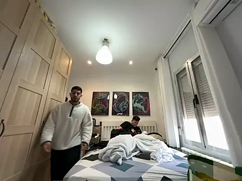 Chicos defiesta online show from 7, 1, 2025