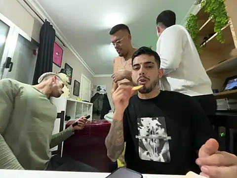 Chicos defiesta online show from 7, 1, 2025