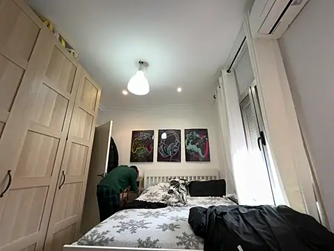 Chicos defiesta online show from 8, 1, 2025