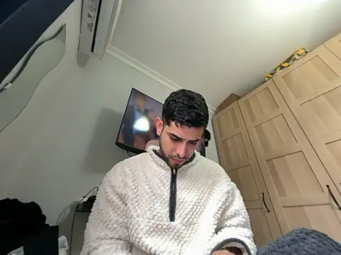 Chicos defiesta online show from 22, 1, 2025