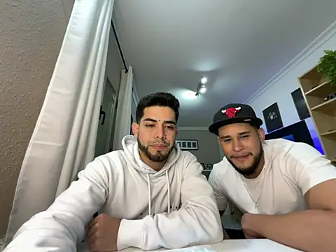 Chicos defiesta online show from 14, 3, 2025