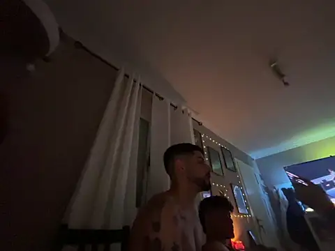 Chicos defiesta online show from 11, 1, 2026