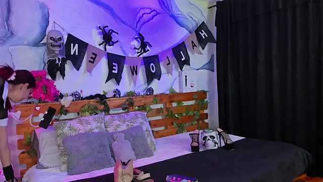 Perla Franco online show from 10, 10, 2025