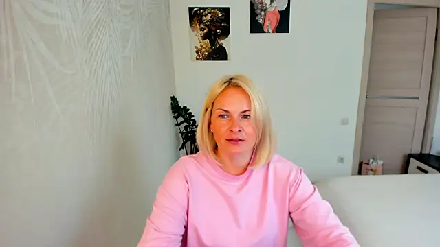 Alicee Gracee online show from 19, 7, 2026