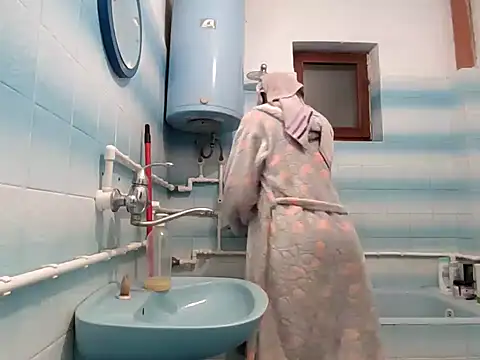 Snapshot of beaverwoman chatting on 14, 1, 2025 beaverwoman online show from 14, 1, 2025