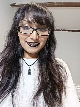 Snapshot of Lucy_Chery chatting on 23, 5, 2026 Lucy Chery online show from 23, 5, 2026