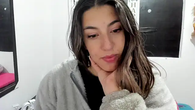 Snapshot of queen-natty chatting on 29, 1, 2025 queen-natty online show from 29, 1, 2025