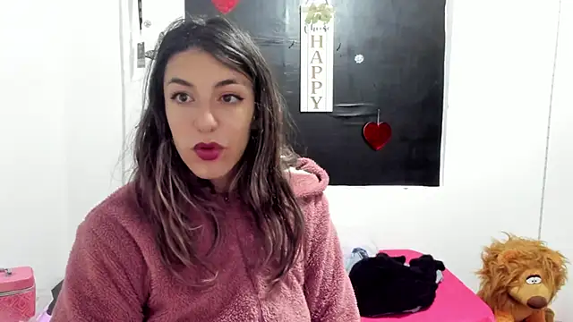 Snapshot of queen-natty chatting on 14, 3, 2025 queen-natty online show from 14, 3, 2025