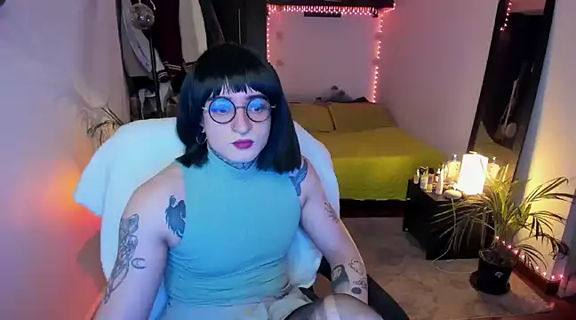 Snapshot of ShiiraVelkor chatting on 12, 2, 2025 ShiiraVelkor online show from 12, 2, 2025