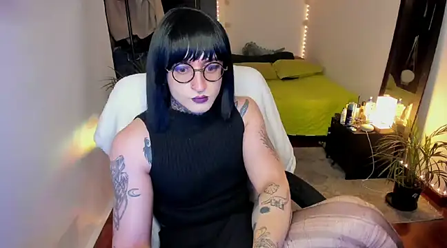 Snapshot of ShiiraVelkor chatting on 18, 2, 2025 ShiiraVelkor online show from 18, 2, 2025