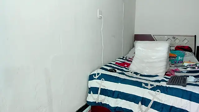 Brianrosex online show from 5, 3, 2025