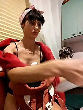 Snapshot of Kamila151 chatting on 28, 9, 2025 Kamila151 online show from 28, 9, 2025