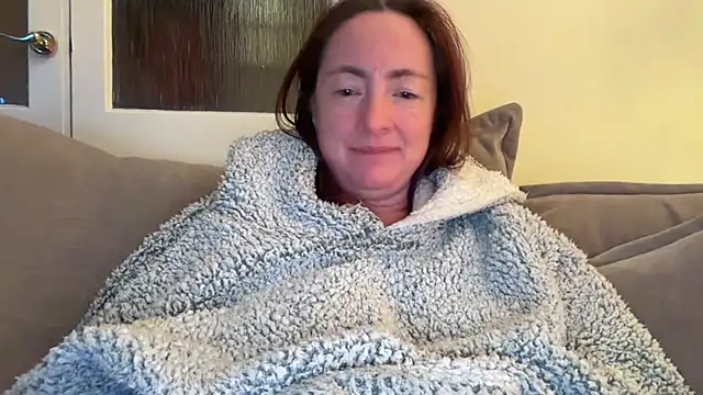 LouiseTswing online show from 9, 12, 2024