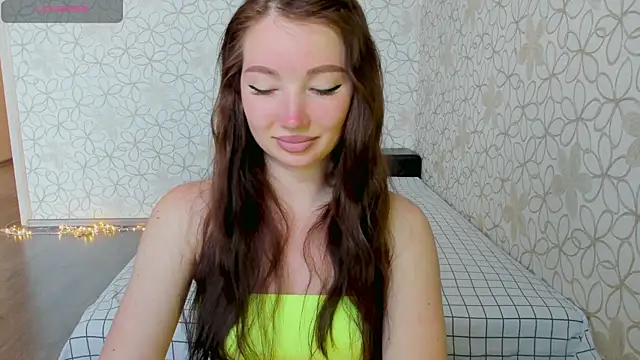Lissa Cristal online show from 12, 6, 2026