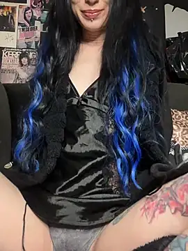 MissMidnightUK online show from 8, 2, 2026