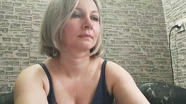 Snapshot of EdithManning chatting on 18, 3, 2025 EdithManning online show from 18, 3, 2025