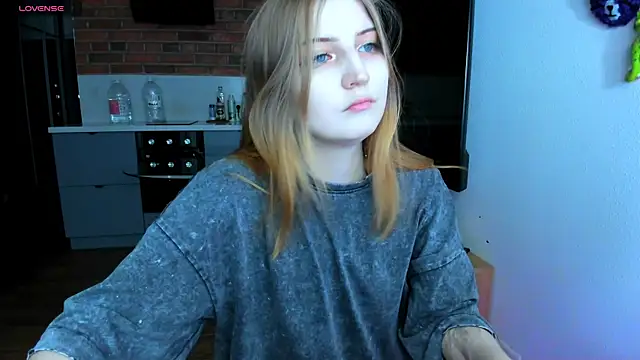 princessaalicc online show from 1, 3, 2025