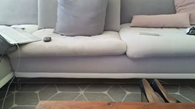 Laure11 online show from 30, 10, 2025