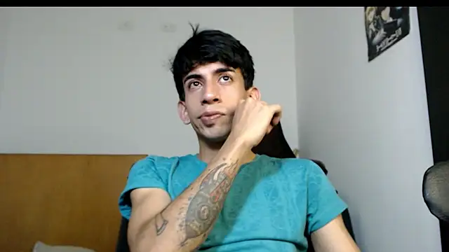 Snapshot of Zack_Kingg chatting on 3, 3, 2026 Zack Kingg online show from 3, 3, 2026