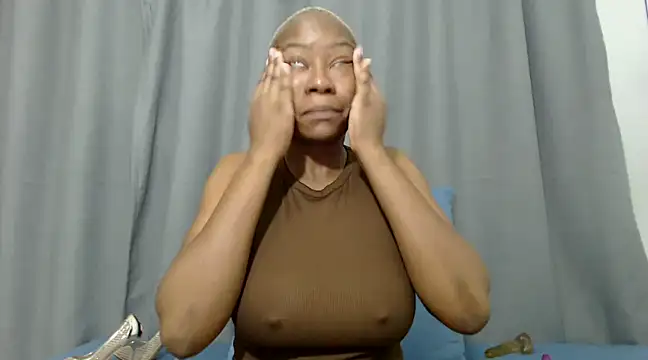 CherryOnTop22 online show from 10, 12, 2024