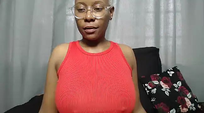 CherryOnTop22 online show from 17, 1, 2025