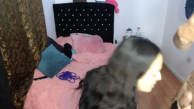 Snapshot of Kitty_and_jake chatting on 14, 2, 2025 Kitty and jake online show from 14, 2, 2025